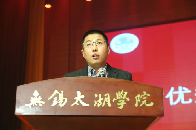 学工处处长郑斌 拷贝.jpg